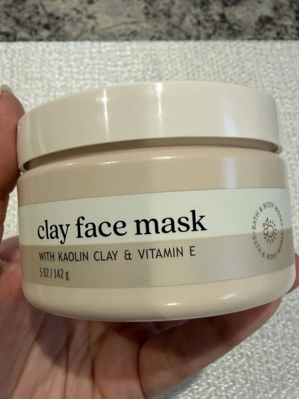 Bath & Body Works Clay Face Mask with Kaolin Clay & Vitamin E 5oz. NWT